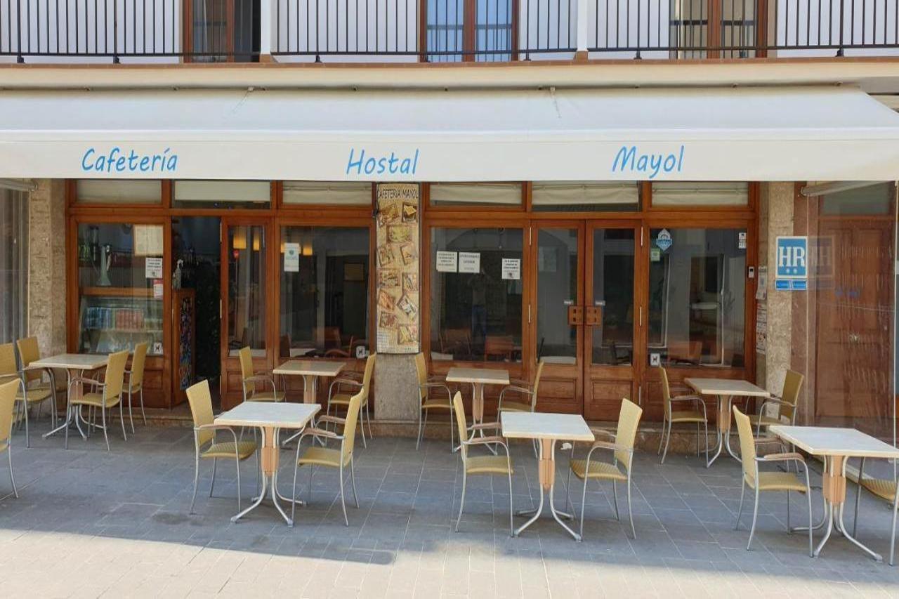 Hostal Mayol Santa Eulària des Riu Εξωτερικό φωτογραφία