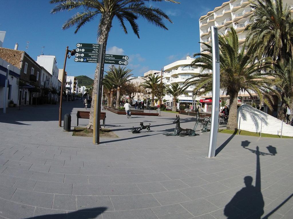 Hostal Mayol Santa Eulària des Riu Εξωτερικό φωτογραφία
